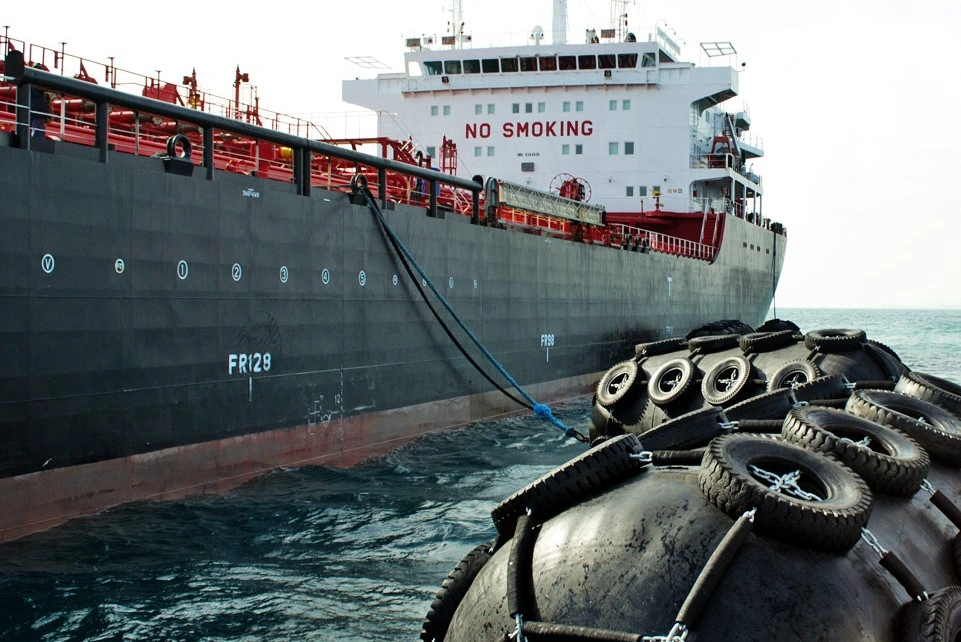 Indonesia STS Ship-to-ship Lighterings Support (4)